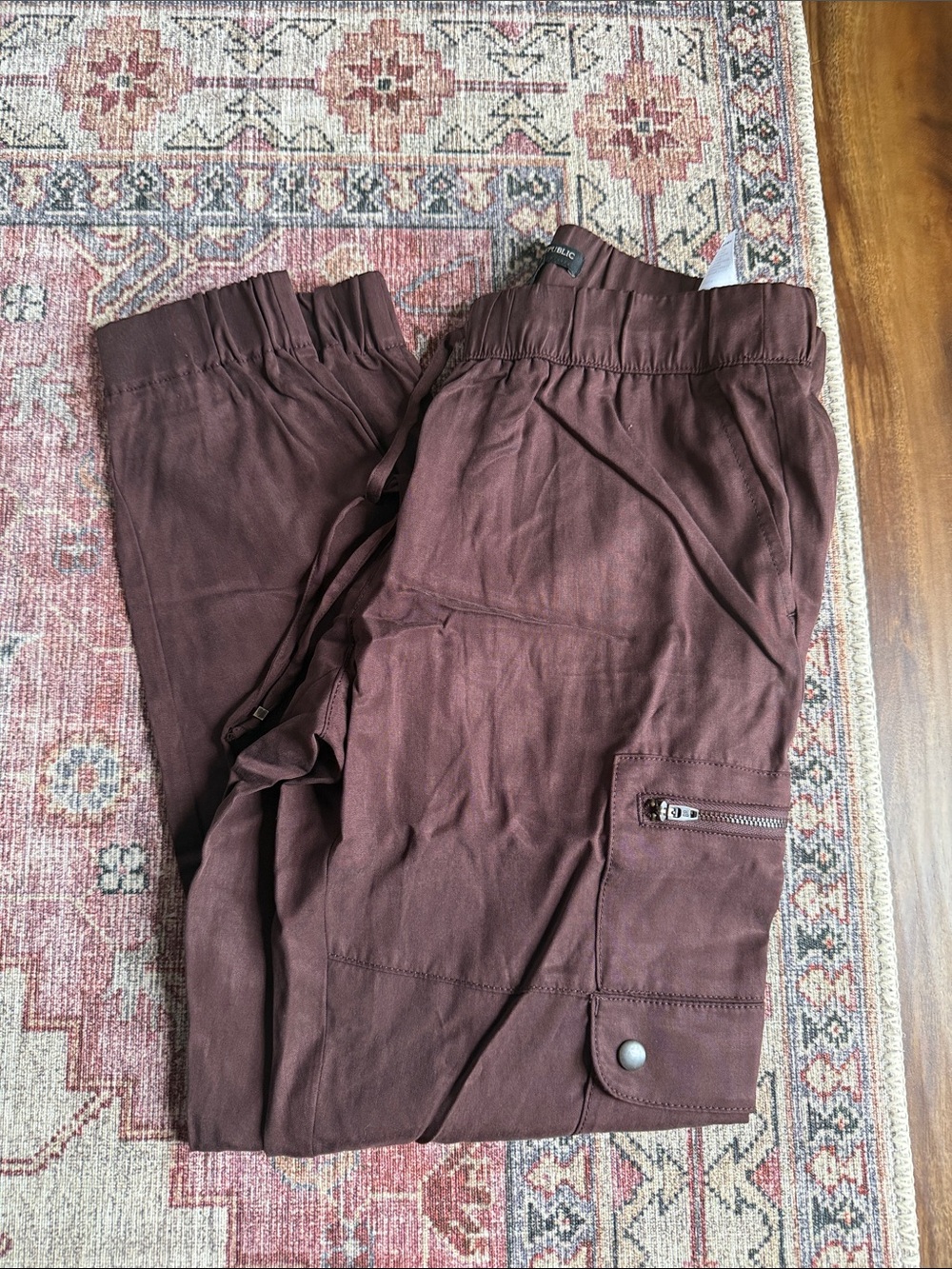 Banana Republic Women's Cargo Joggers - Dark Brown